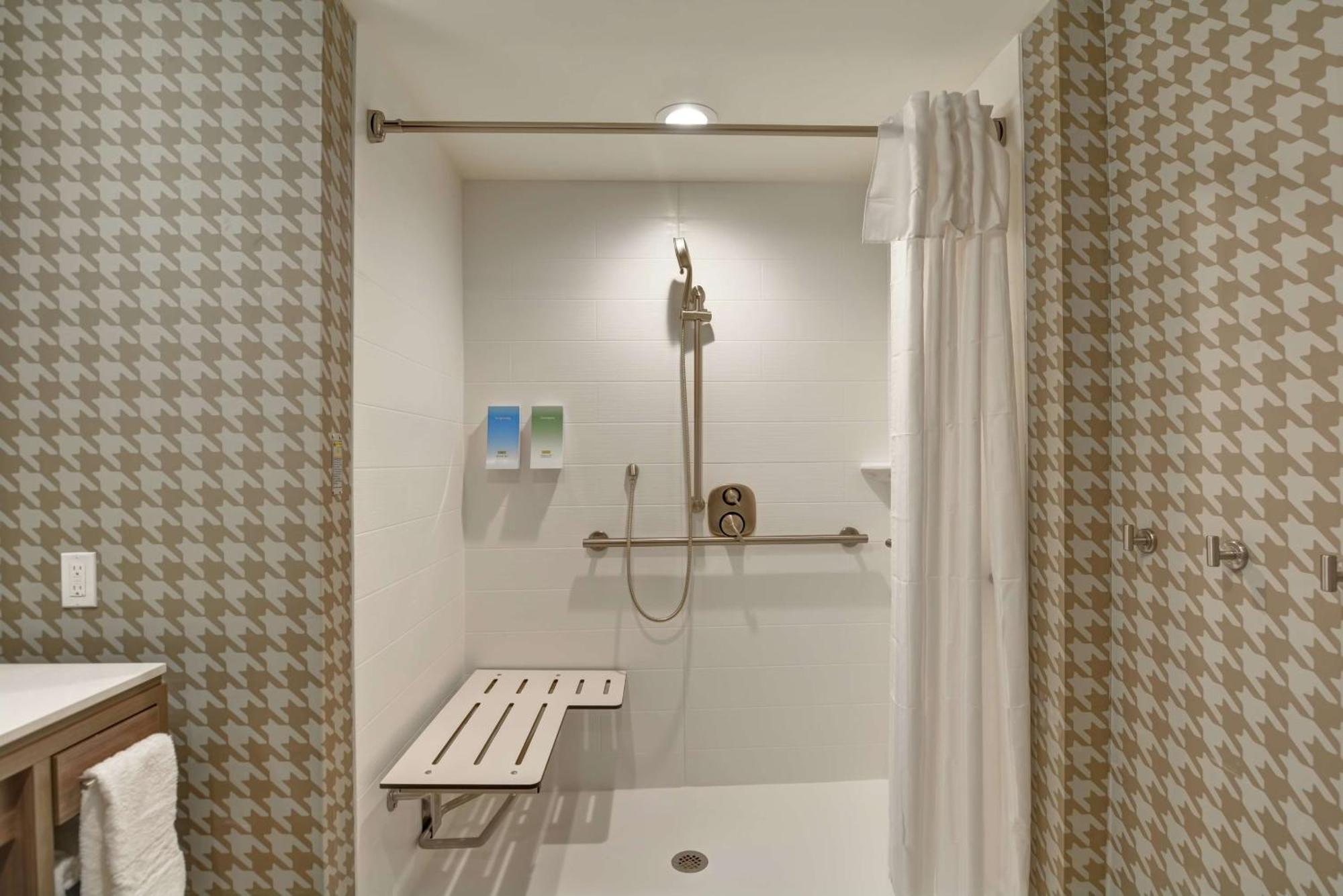 Home2 Suites By Hilton Dayton Vandalia מראה חיצוני תמונה
